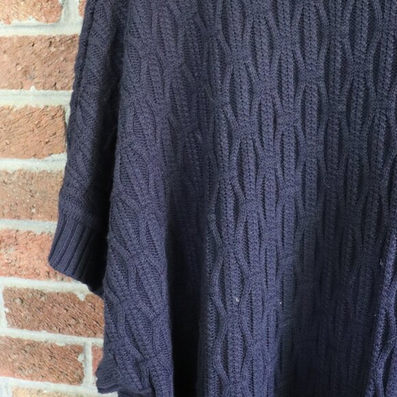 talbots cable sweater poncho * new with tags RV $119 * navy blue * nice quality - Picture 11 of 11